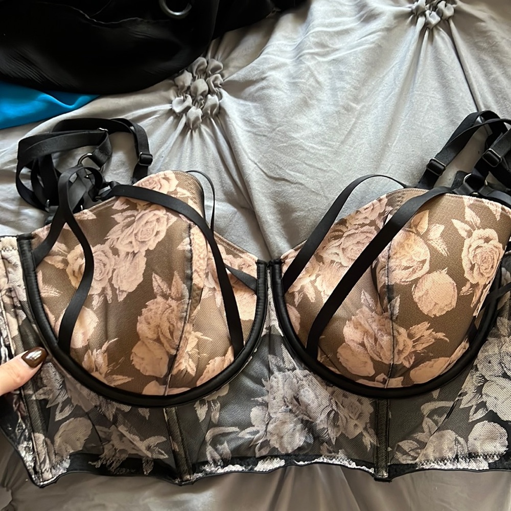 VS bra